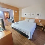 Flat No Golden Tulip By Rei Dos Flats